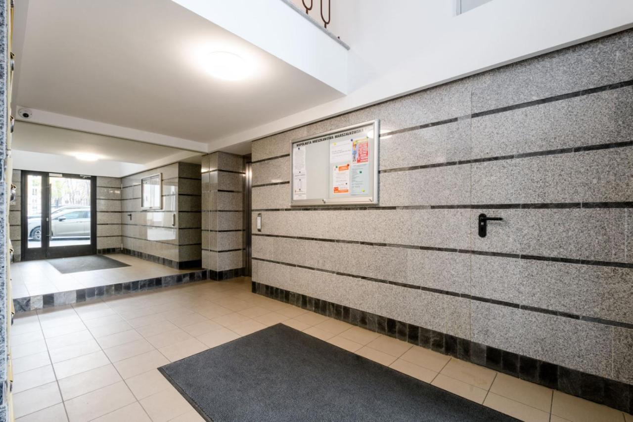 Srodmiescie Marszalkowska Varsóvia Exterior foto